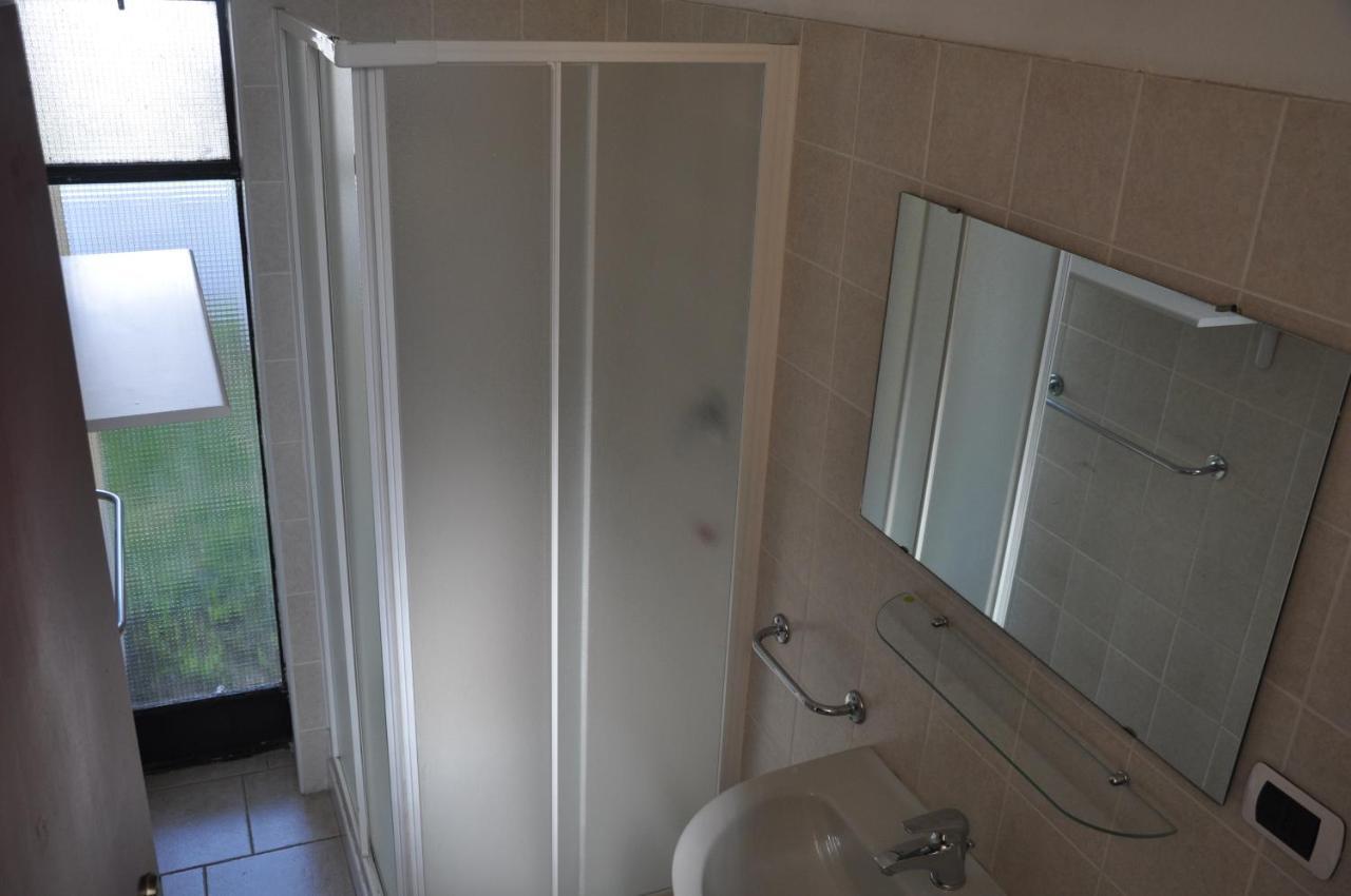 Camping Villaggio Paradiso Домасо Стая снимка